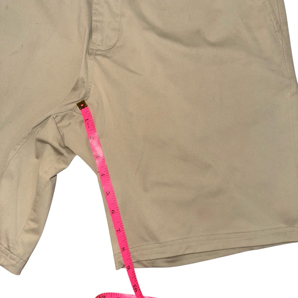 Rhone Commuter Khaki 9” Shorts Size 33 Performance - Picture 6 of 6